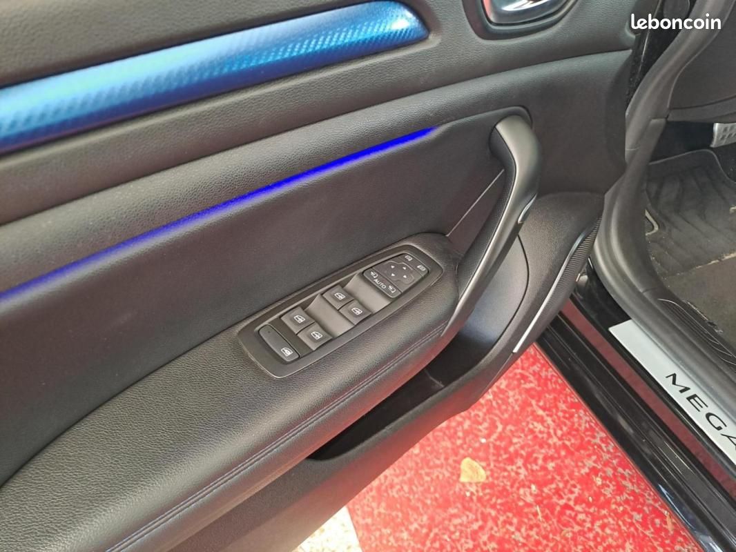 Renault Mégane IV BERLINE Blue dCi 150 EDC GT-Line (image 11)