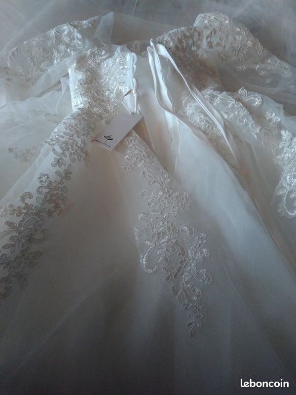 Robe de mariée / manches 3/4 Olivia (image 6)
