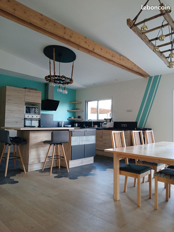 Maison 6 pièces 161 m² · à Bressuire · 161 m² · 235 000 €