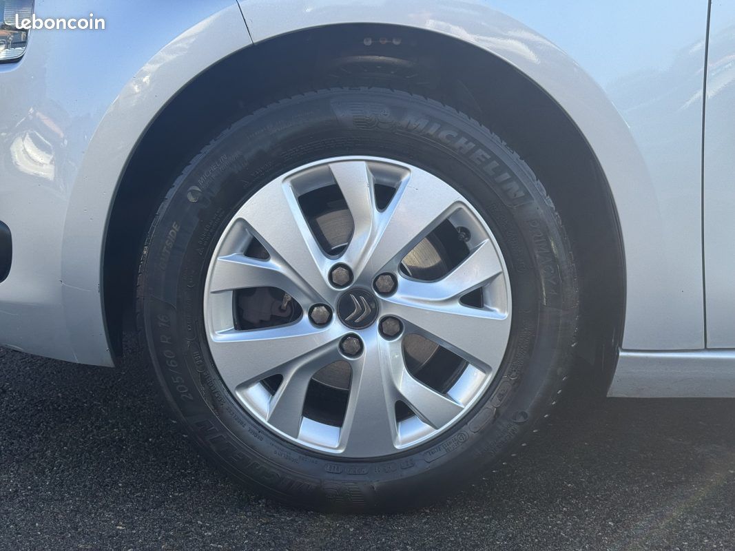 Citroen c4 1.6 hdi 115 attraction 2014 (image 26)