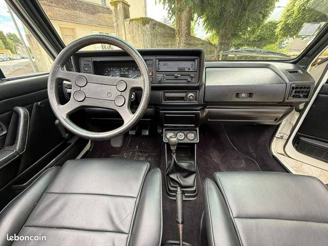 Volkswagen golf 1.6 gli cabriolet karmann entierement restauree 1981 (image 13)