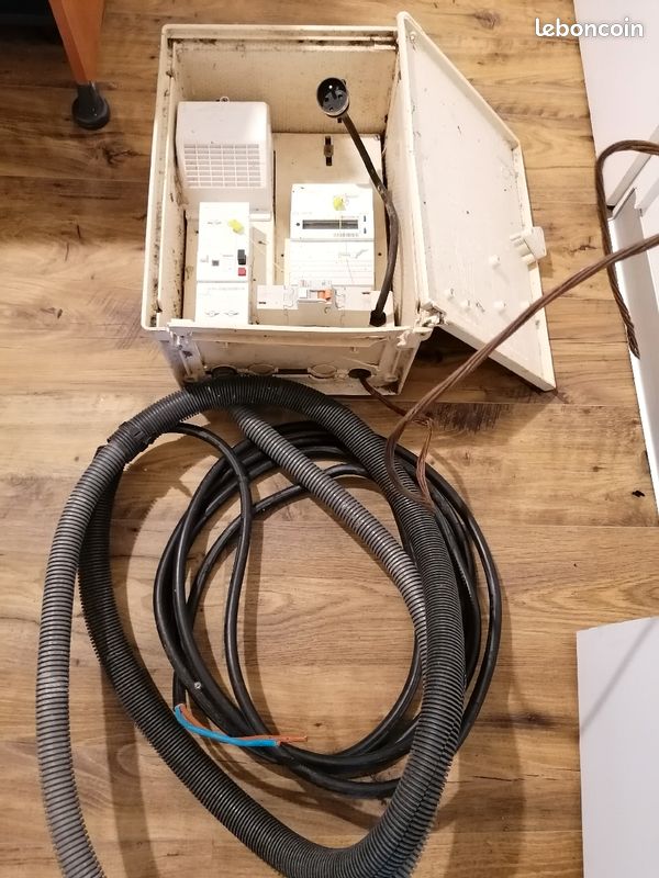 Coffret compteur de chantier monophasé (image 1)