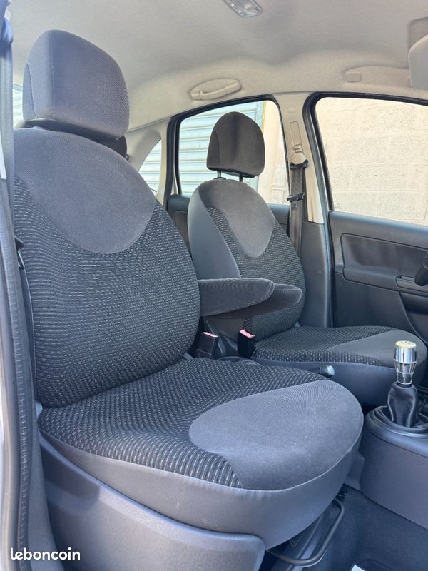 Citroën C3 1.4I 73CH Collection (image 19)