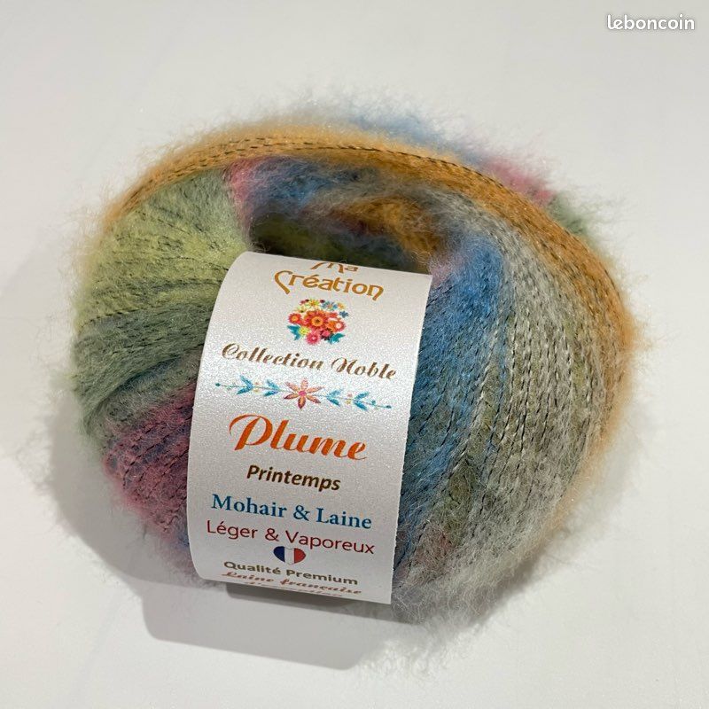 Lot De 10 Pelotes De Laine Et Mohair Fantaisie – Rouge Brique – Fabriqué En France