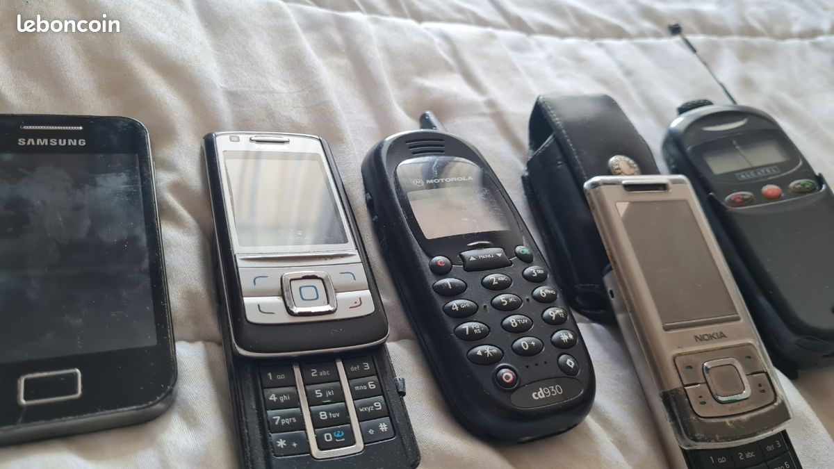 Vieux téléphone portable (image 2)