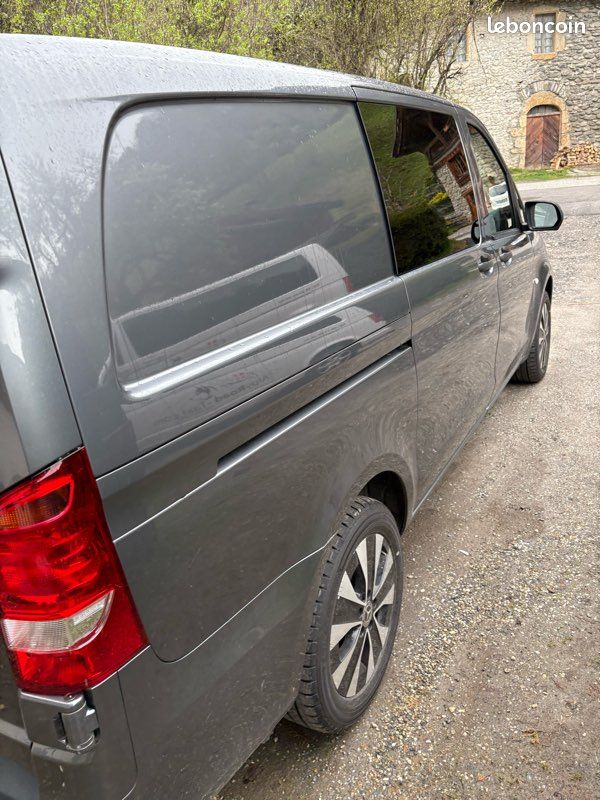 Mercedes Vito 119 CDI 4x4 Mixto Long (image 3)