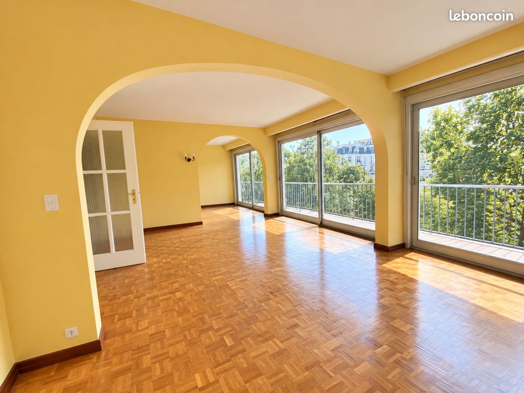Appartement 5 pièces 135 m² · à Colmar · 135 m² · 255 000 €