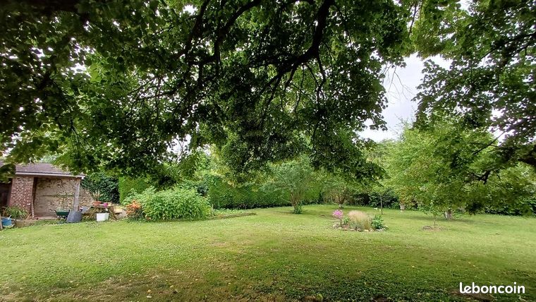Propriété 7 pièces 218 m²