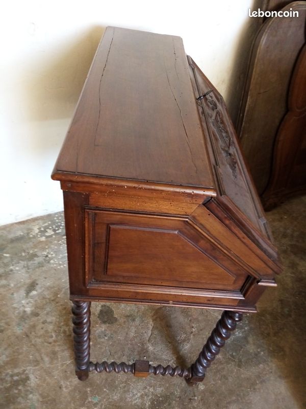 Bureau de pente ancien (image 3)