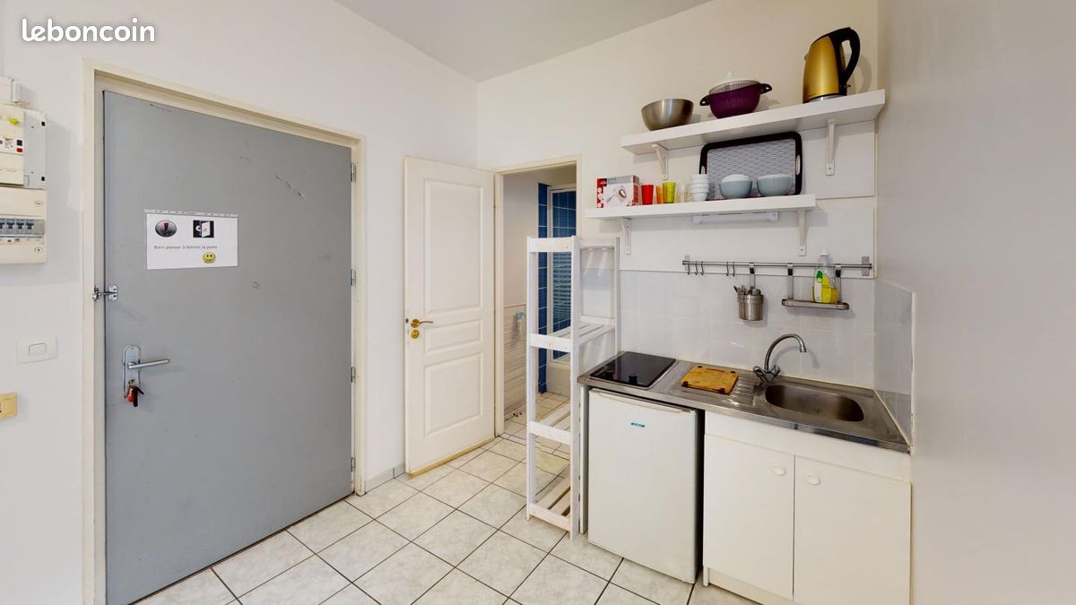 Appartement 1 pièce 20 m² · à Saint-Étienne · 20 m² · 310 €/mois