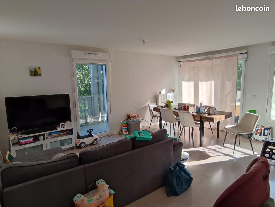 Local commercial 63 m² · à Bègles · 63 m² · 221 400 €