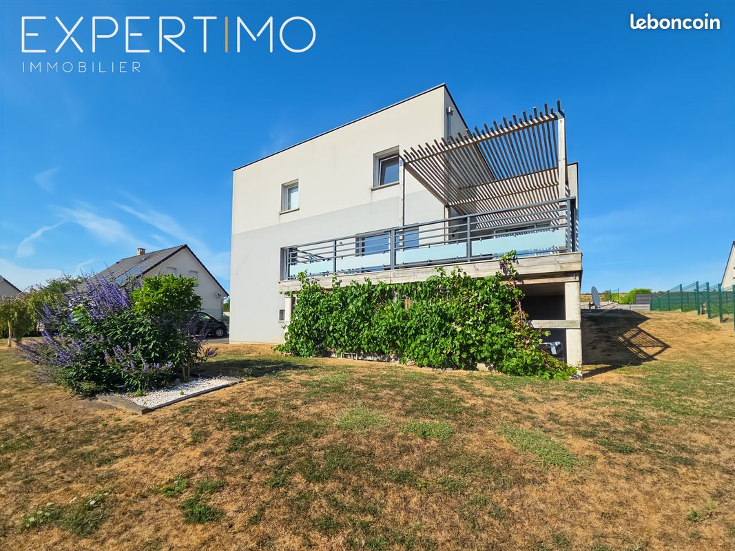 Maison 7 pièces 165 m² · à Beauchamps · 165 m² · 350 000 €