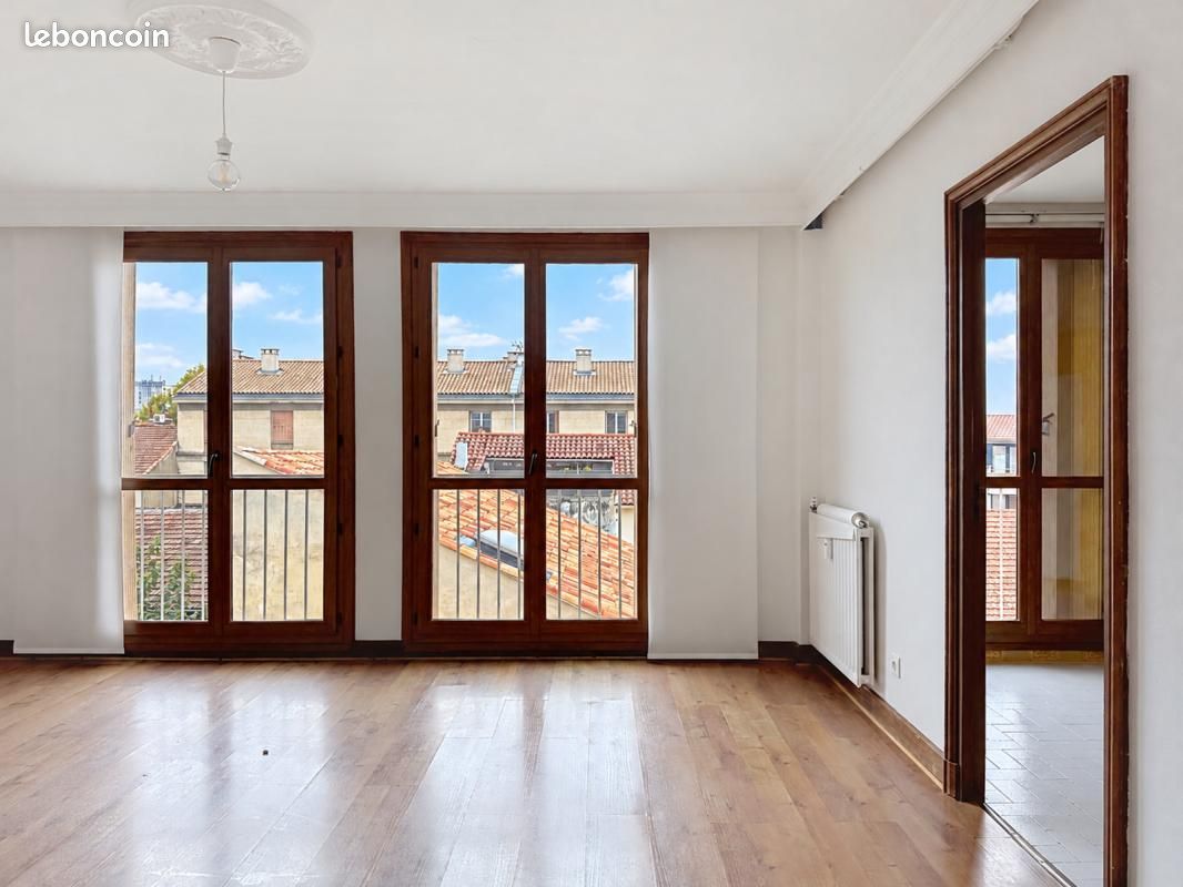 Appartement 2 pièces 44 m² · à Avignon · 44 m² · 120 000 €