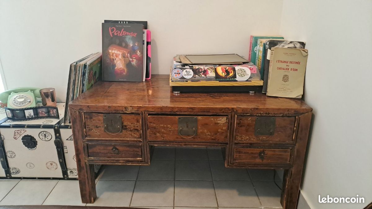Table basse ou meuble Tv (image 1)