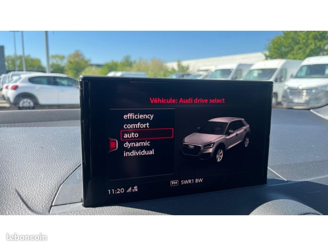 AUDI Q2 1.4 TFSI ESSENCE 150 BVA S Line - CAMERA DE RECUL / SIEGES CHAUFFANTS / BLUETOOTH (image 35)