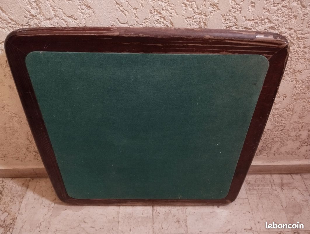 Table jeux de cartes (image 2)