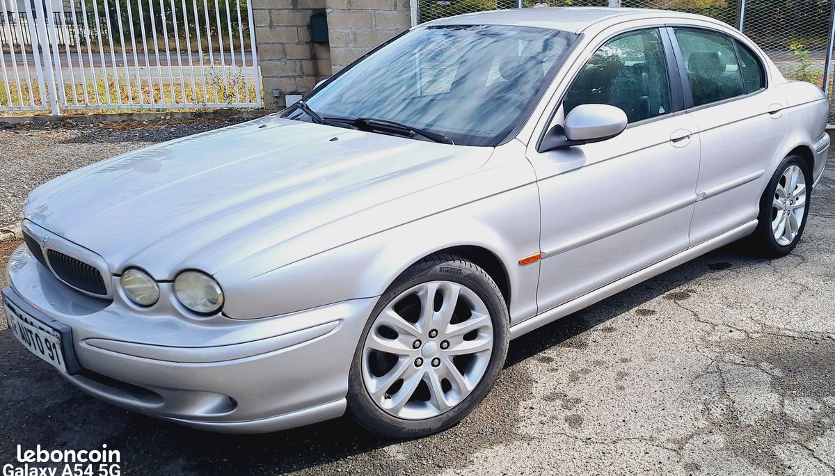 Jaguar x type 2.5 v6 197 cv ( vente a professionnel) (image 1)