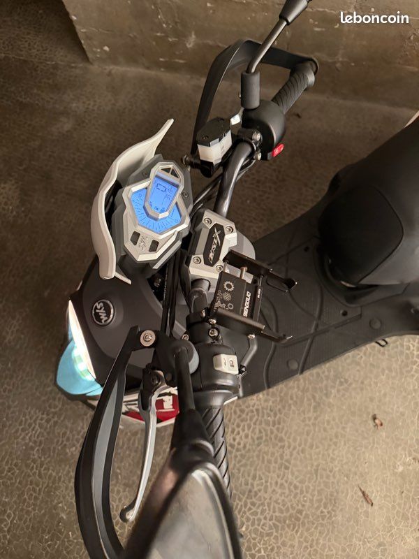 Scooter SYM Crox Très bon état (image 3)