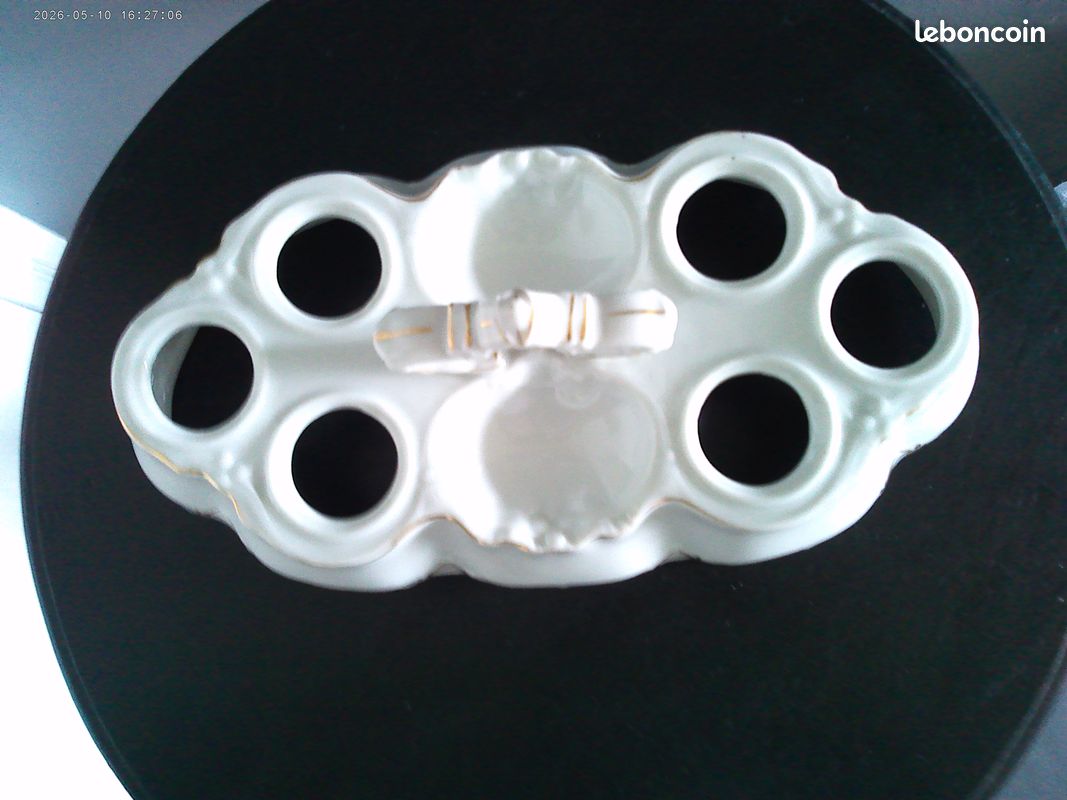 SERVICE A OEUFS XIXème en porcelaine (image 2)