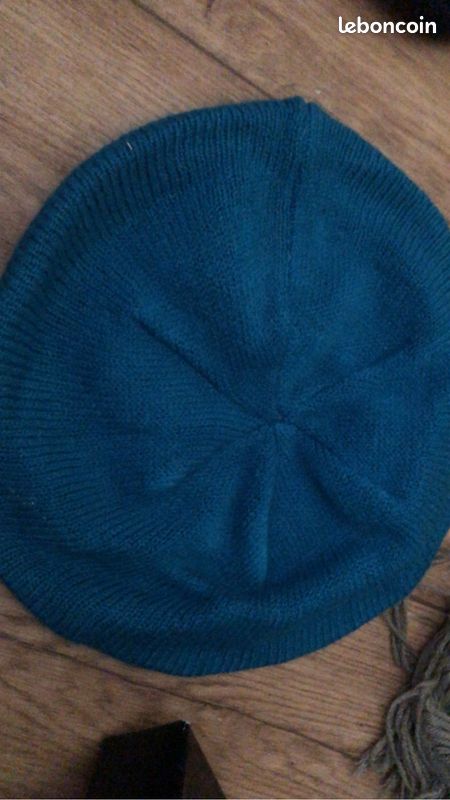 Béret à vendre (image 2)