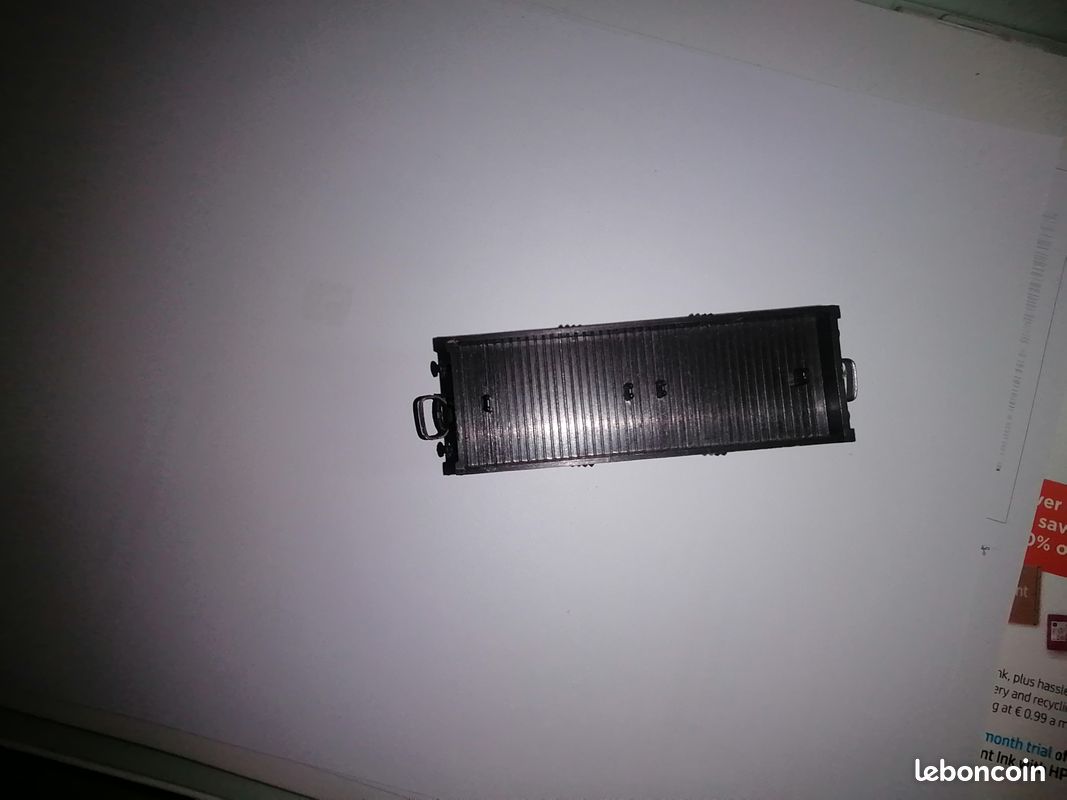 Ground Zero Mercedes C, E & GLC Sub woofers avant pour voitures RHD - eBay Ground Zero Mercedes C, E & GLC Sub woofers avant pour voitures RHD - eBay