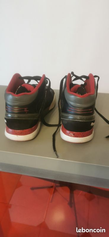 Basket Adidas en bon état 42 (image 4)
