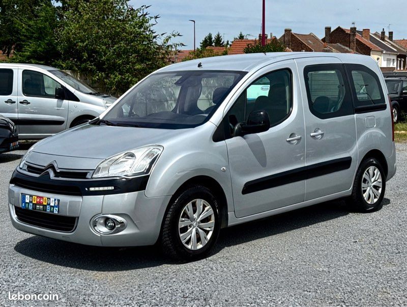 Citroën Berlingo 1.6 Hdi 92 Chx Phase 2 - Clim Auto / Radar de recul / Régulateur / TBE Général (image 2)