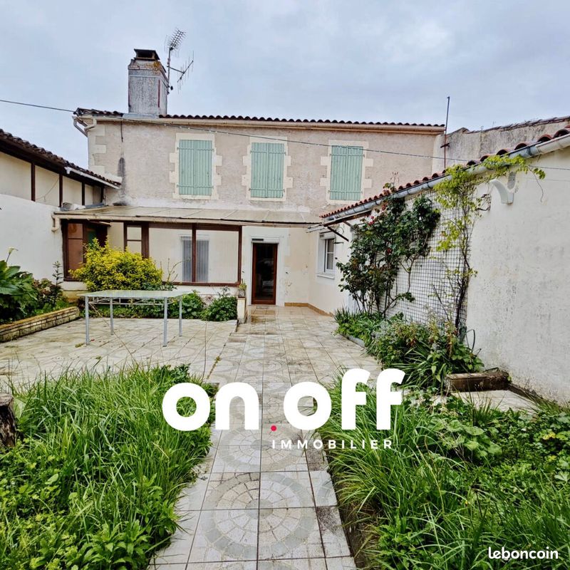 Maison 5 pièces 106 m² - Marans 17230 (image principale 0)