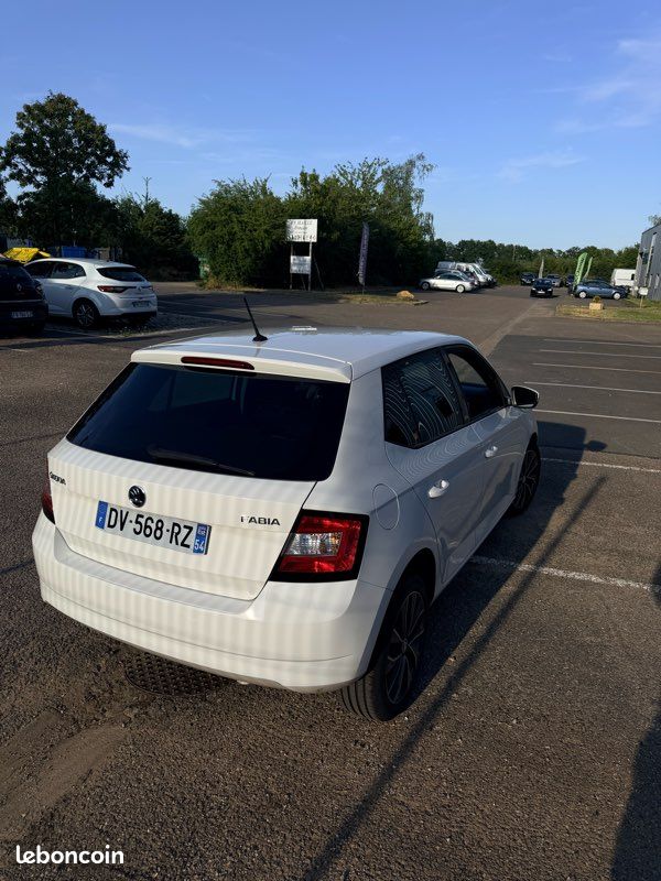 Skoda Fabia (image 4)