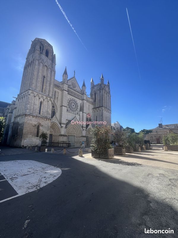 Appartement 2 pièces 27 m² · à Poitiers · 27 m² · 680 €/mois