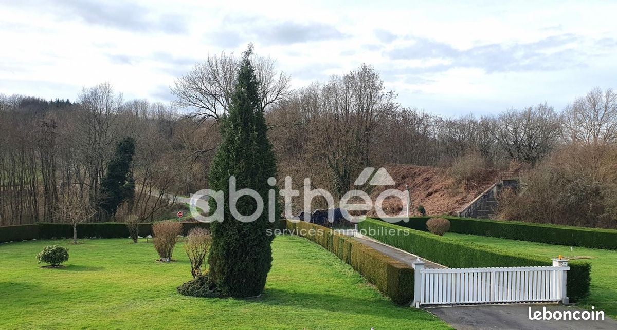 Maison 5 pièces 112 m² - Terres-de-Haute-Charente 16270 (image principale 2)
