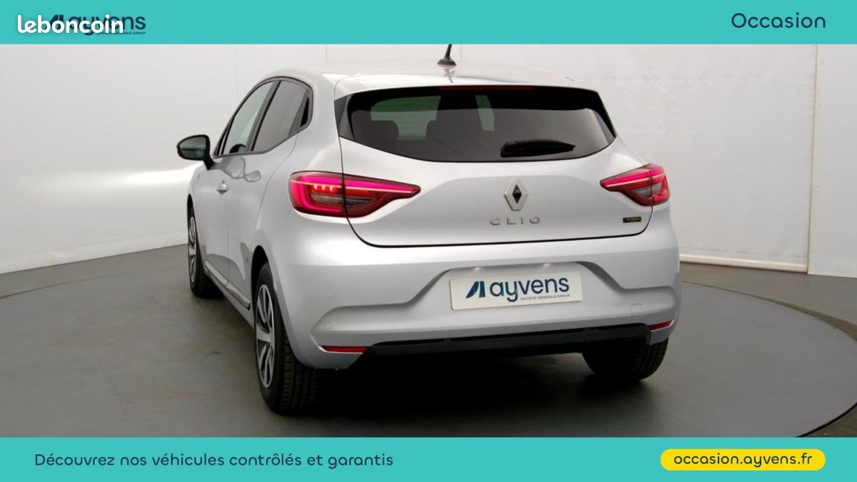 Renault Clio 1.6 E-Tech 145ch full hybrid Evolution (image 27)
