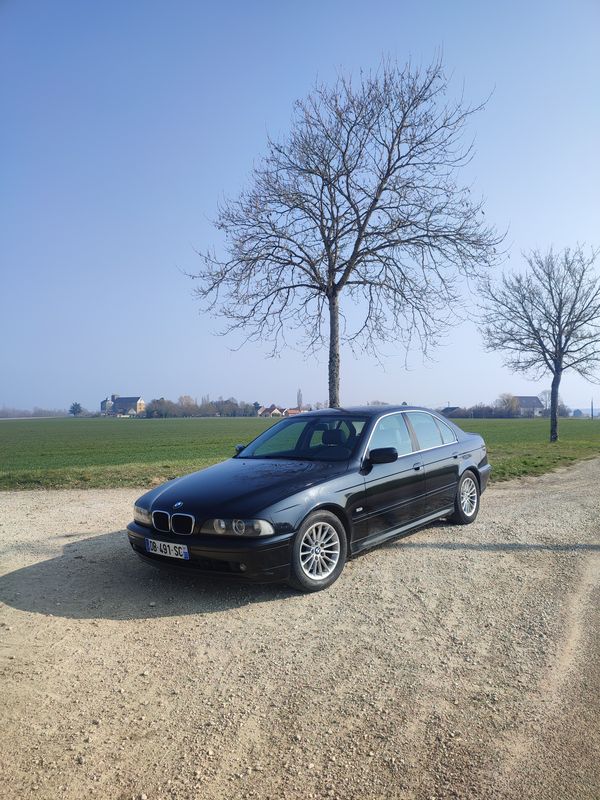 BMW 530d E39 - Voitures