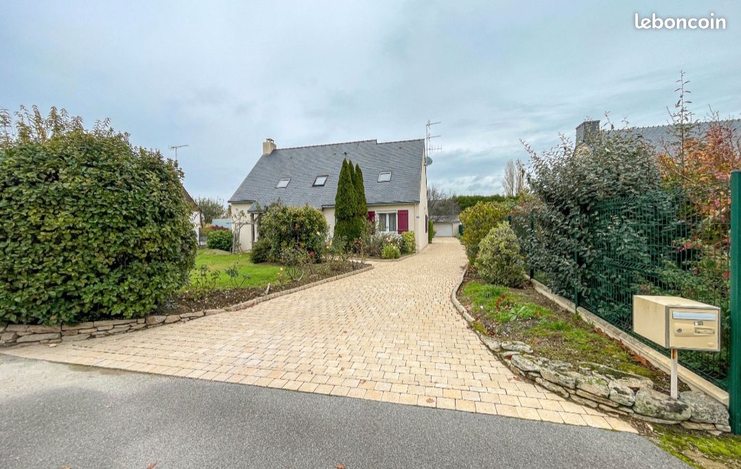 Maison 8 pièces 150 m² · à Saint-Lyphard · 150 m² · 395 000 €