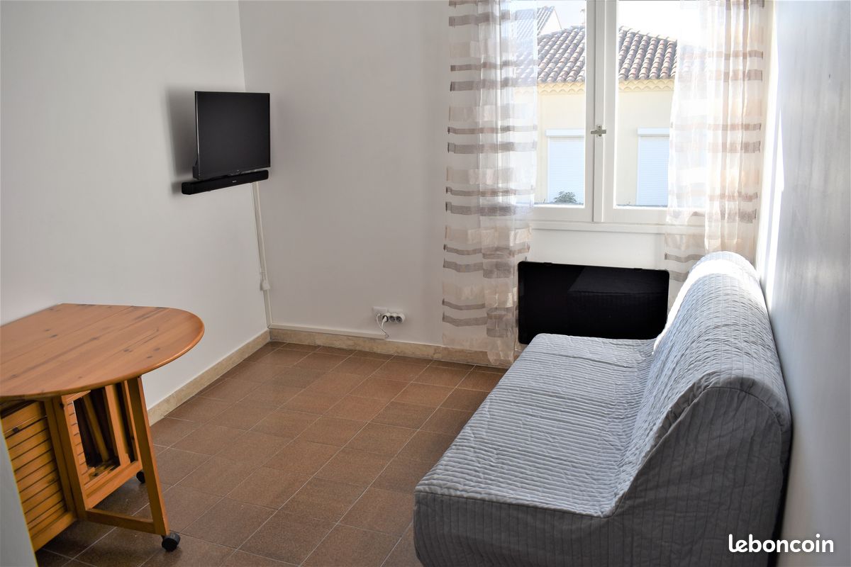 Appartement 1 pièce 18 m² · à Le Grau-du-Roi · 18 m² · 460 €/mois