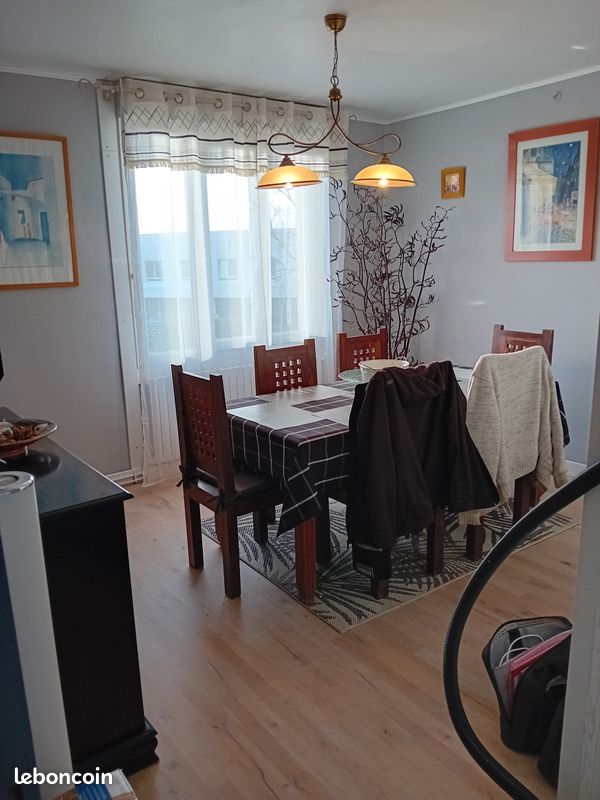 Maison 5 pièces 80 m² · à Ménéac · 80 m² · 135 000 €