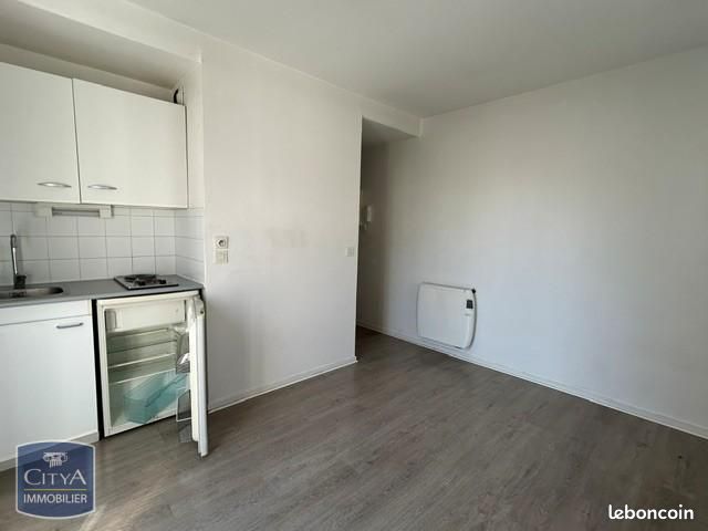 Appartement 1 pièce 17 m² · à Grenoble · 17 m² · 392 €