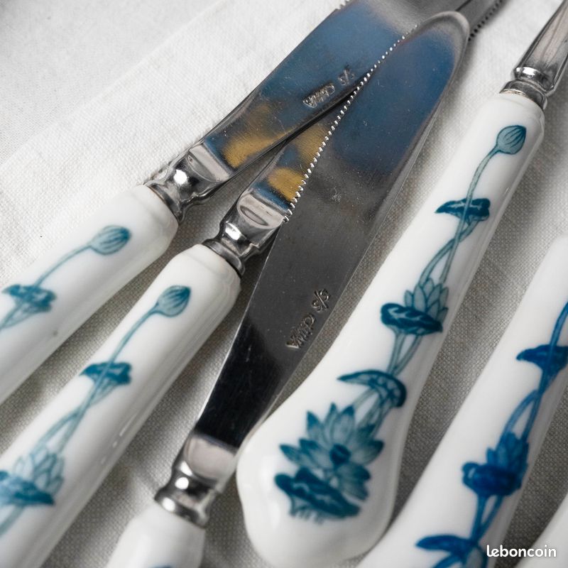 Fourchette de table Newbridge bleu France - HELFT15 - FRANCIS BATT | Francis BATT Fourchette de table Newbridge bleu France - HELFT15 - FRANCIS BATT | Francis BATT