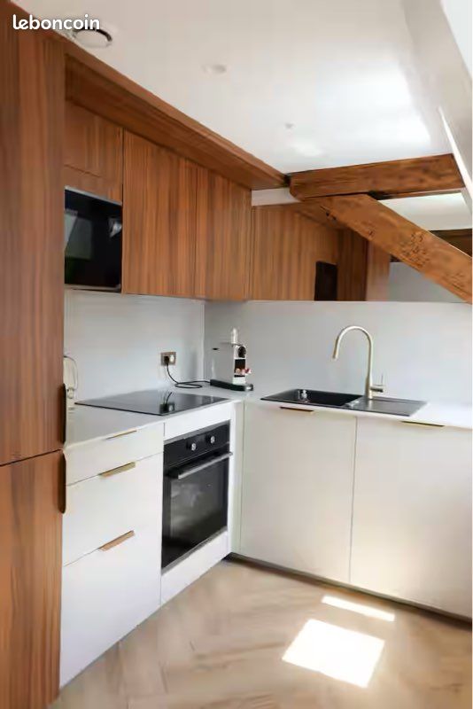 Appartement 3 pièces 102 m² · à Saint-Julien-en-Genevois · 102 m² · 2 120 €