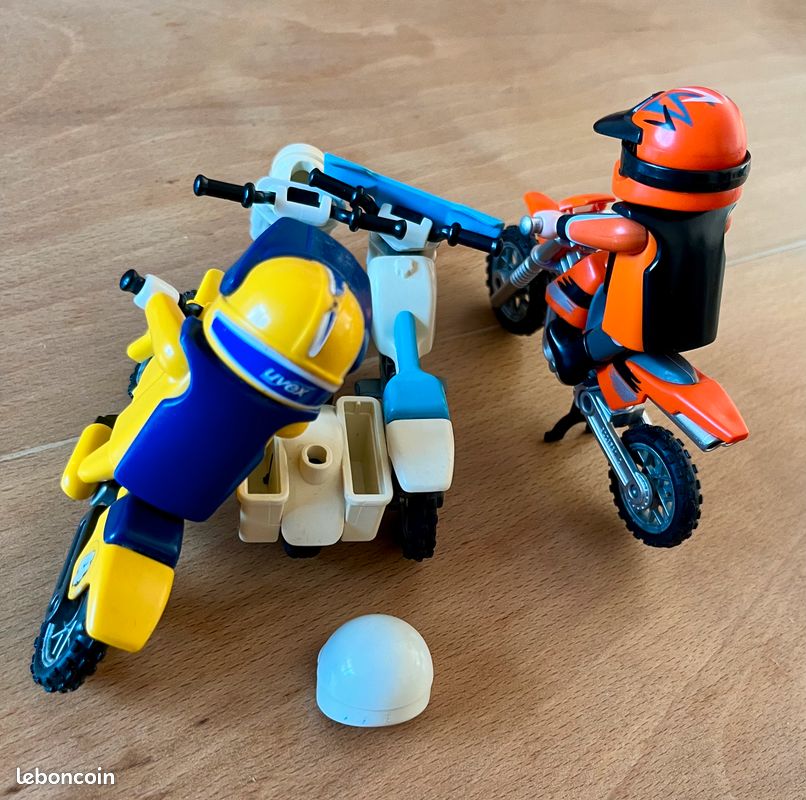 Lot motos playmobil (image 3)