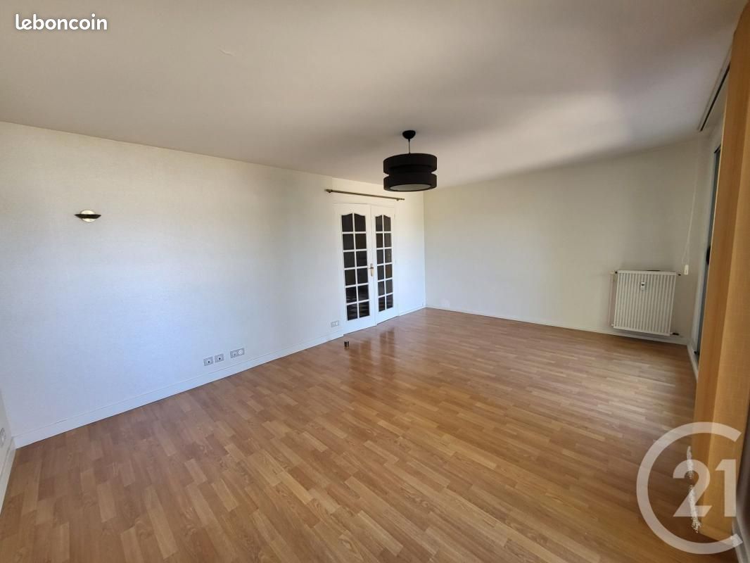 Appartement 2 pièces 61 m² · à Bourg-en-Bresse · 61 m² · 149 000 €