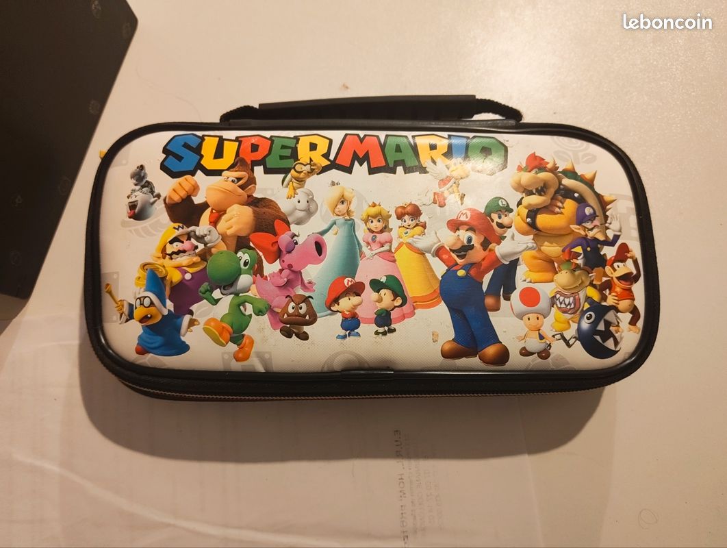 Pack nintendo Switch édition fornite avec jeu (image 2)