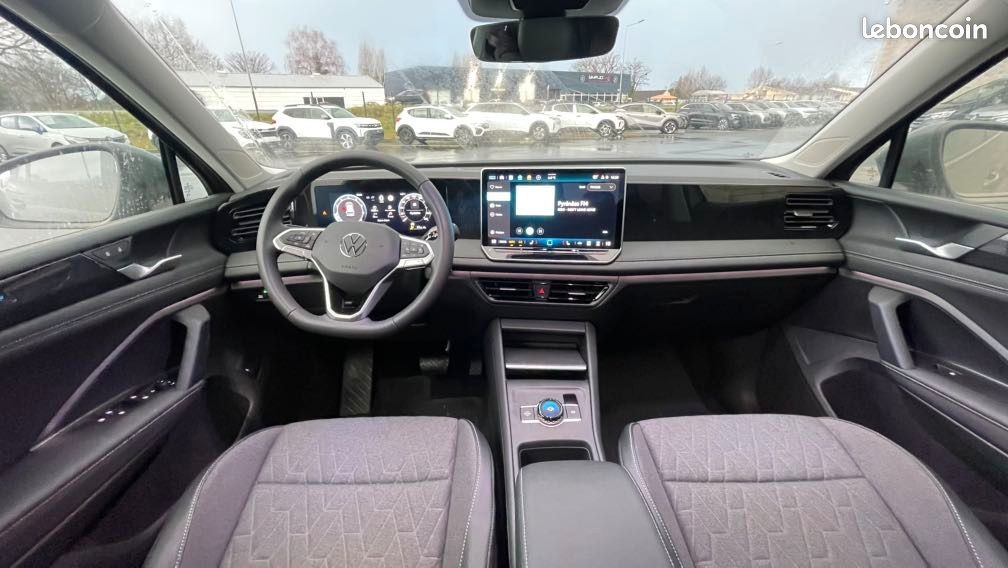 Volkswagen TIGUAN 1.5 ETSI 150CH LIFE PLUS DSG7 (image 18)