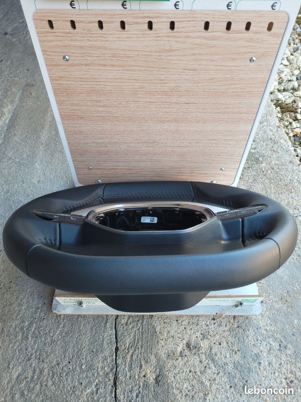 Volant cuir Peugeot 208 ou 2008 ll après 2019 (image 2)