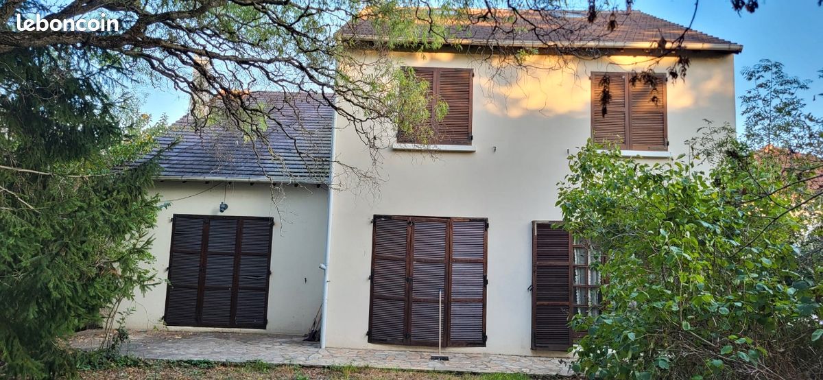 Maison 8 pièces 180 m² · à Gournay-sur-Marne · 180 m² · 459 000 €