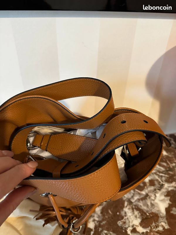 Superbe sac LANCEL, modèle Seau en taille S, (image 6)