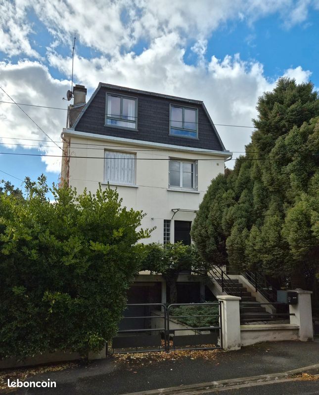 Maison 9 pièces 176 m² · à Verrières-le-Buisson · 176 m² · 850 000 €