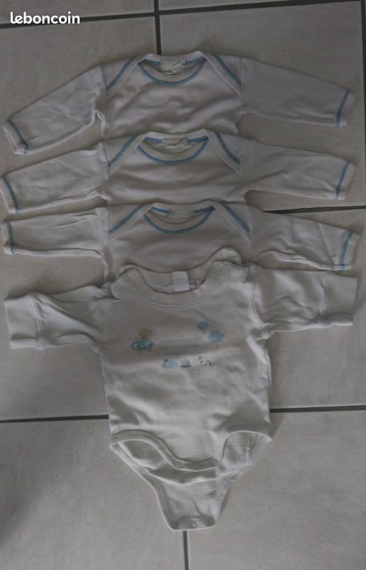 Lot à 1 euro - Taille 1 mois (image 1)