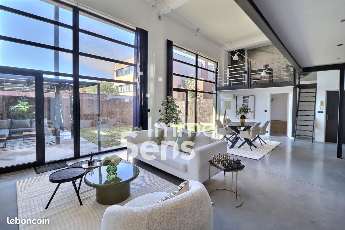 Appartement 5 pièces 185 m² · à Croix · 185 m² · 475 000 €
