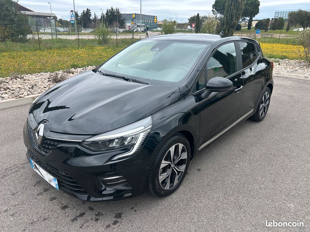 Renault clio 5 v dci 100cv camera gps 14500euros (image 1)